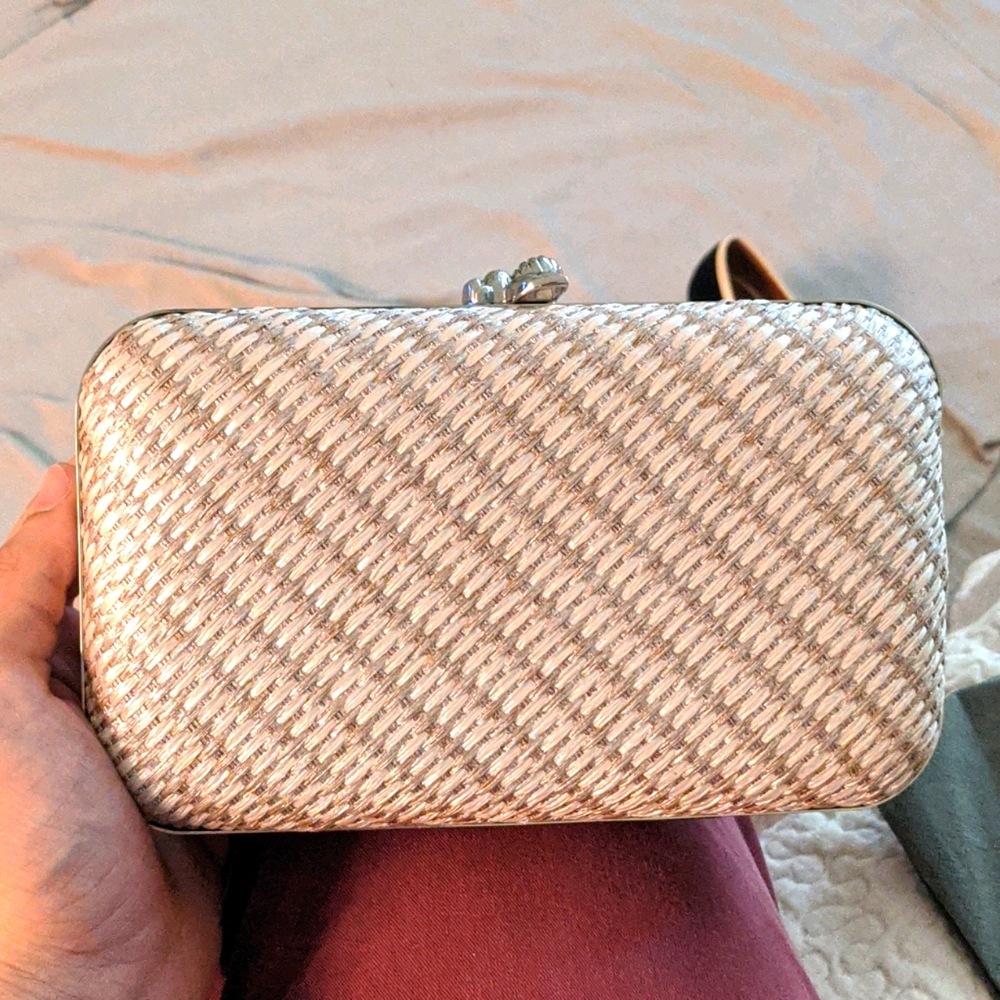 La Regale Clutch